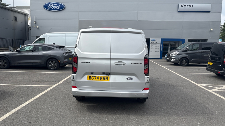 Ford Transit Custom 300 L1 Diesel Fwd 2.0 EcoBlue 136ps H1 Van Limited